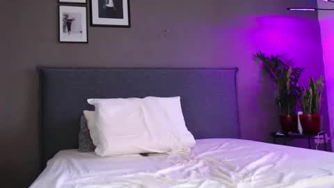 Anna no bbbbybybbabebyy just Anna. And dont call me mom please. online show from 03.04.25