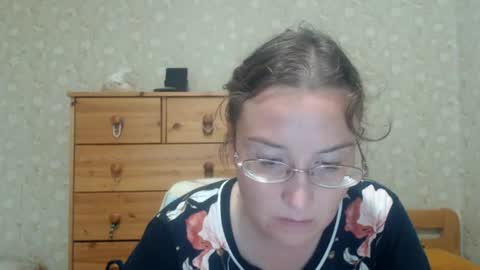 Snapshot of smart_rose chatting on 06.22.26 smart_rose online show from 06.22.26