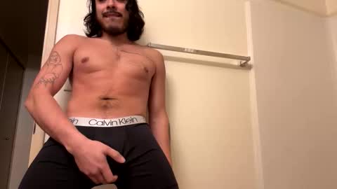 Snapshot of smex_charm chatting on 12.16.25 smex_charm online show from 12.16.25