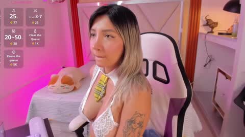 smile__1 online show from 03.11.25