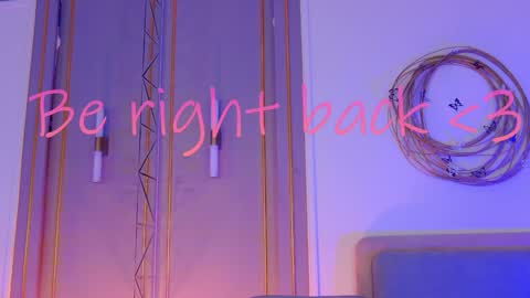 Mia online show from 02.01.25