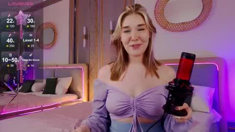 Mia online show from 02.23.25