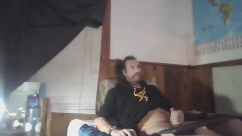 Snapshot of smileydink chatting on 02.17.25 smileydink online show from 02.17.25