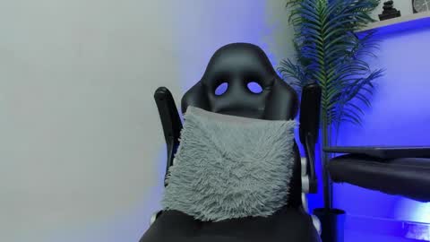 SMIT  online show from 01.03.25