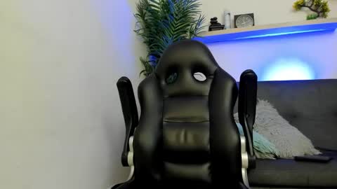 SMIT  online show from 02.13.25