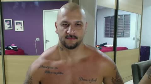 Snapshot of smithduke chatting on 02.10.25 smithduke online show from 02.10.25