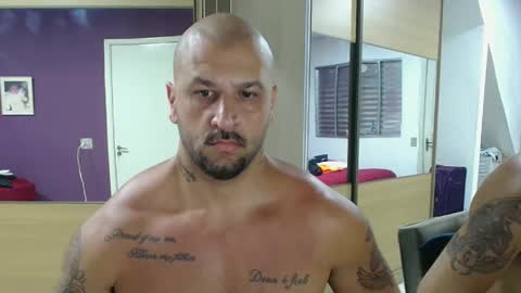 Snapshot of smithduke chatting on 02.10.25 smithduke online show from 02.10.25