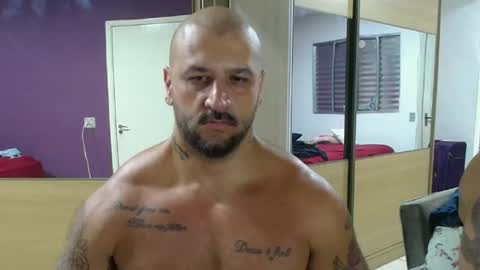 Snapshot of smithduke chatting on 02.14.25 smithduke online show from 02.14.25