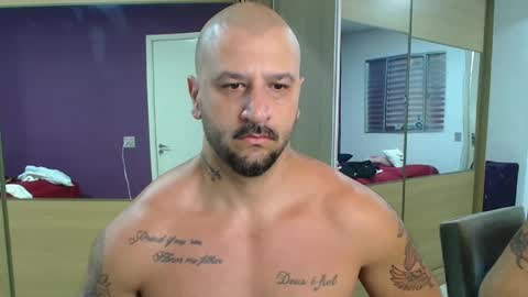 Snapshot of smithduke chatting on 02.18.25 smithduke online show from 02.18.25