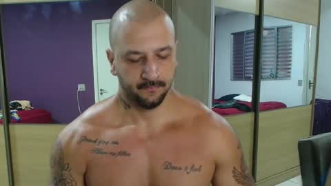 Snapshot of smithduke chatting on 02.26.25 smithduke online show from 02.26.25