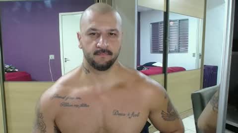 Snapshot of smithduke chatting on 02.28.25 smithduke online show from 02.28.25