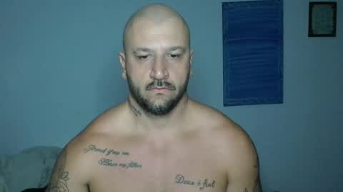 Snapshot of smithduke chatting on 10.28.25 smithduke online show from 10.28.25