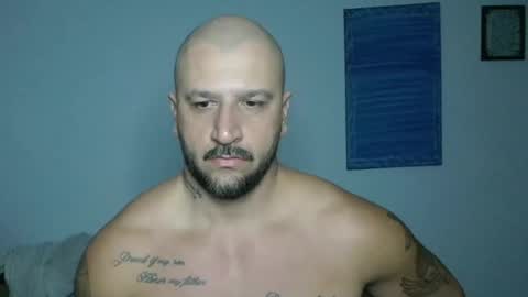 Snapshot of smithduke chatting on 11.12.25 smithduke online show from 11.12.25