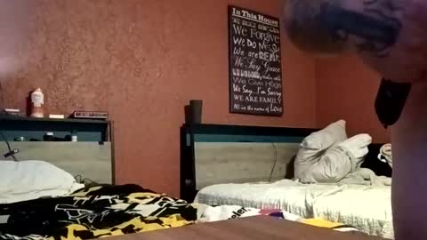 Snapshot of smitty012924 chatting on 11.18.25 smitty012924 online show from 11.18.25