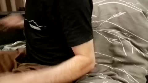 Snapshot of smokeandwatching chatting on 11.10.25 Smokeandwatching online show from 11.10.25