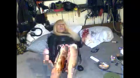 smokeslut365 online show from 12.10.24