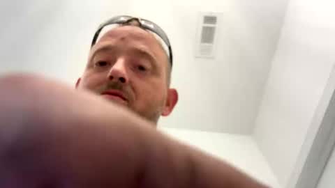 smokeymt420 online show from 09.15.25