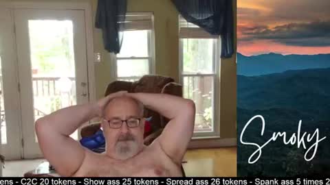 Snapshot of smokymountanman chatting on 06.16.26 smokymountanman online show from 06.16.26