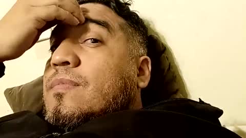 Snapshot of smoothstrik3r chatting on 01.18.26 smoothstrik3r online show from 01.18.26