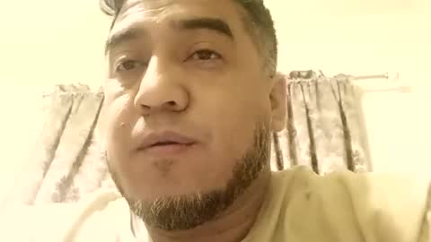 Snapshot of smoothstrik3r chatting on 02.01.26 smoothstrik3r online show from 02.01.26