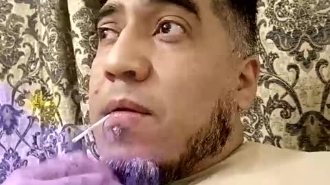 Snapshot of smoothstrik3r chatting on 02.02.26 smoothstrik3r online show from 02.02.26