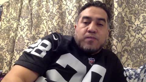 Snapshot of smoothstrik3r chatting on 02.08.26 smoothstrik3r online show from 02.08.26