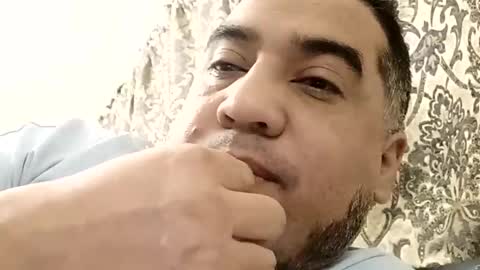 Snapshot of smoothstrik3r chatting on 02.19.26 smoothstrik3r online show from 02.19.26