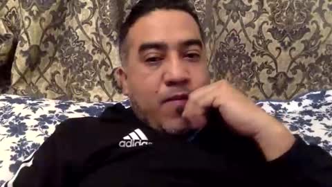 Snapshot of smoothstrik3r chatting on 02.20.26 smoothstrik3r online show from 02.20.26