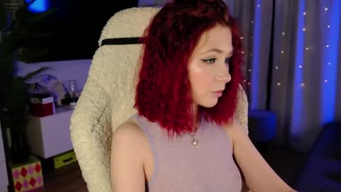 Snapshot of smthwrong chatting on 02.13.26 smthwrong online show from 02.13.26