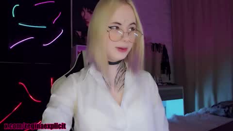 Reeginaaaaa online show from 11.13.25