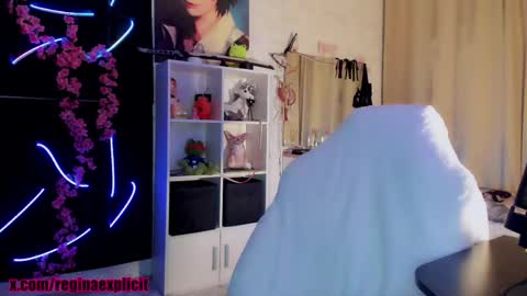 Reeginaaaaa online show from 04.10.26