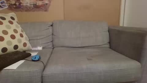 Snapshot of sneakerboy18 chatting on 11.11.25 sneakerboy18 online show from 11.11.25