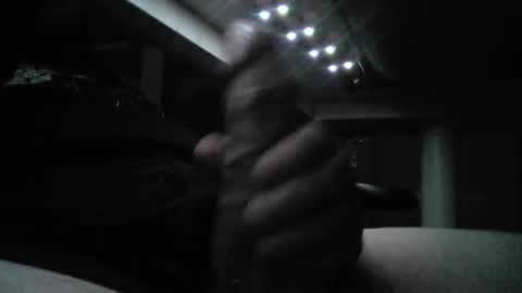 Snapshot of sniper373479 chatting on 05.27.26 sniper373479 online show from 05.27.26