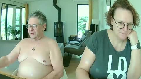 Snoeske and Woodwurm online show from 03.06.25
