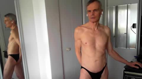 snoro111 online show from 04.21.26