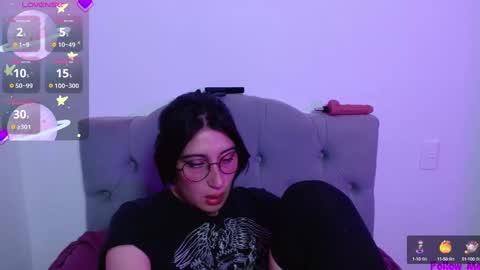 IG     OF red moonn online show from 12.18.24