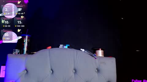 IG     OF red moonn online show from 02.04.26