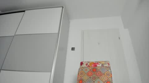 Snapshot of snow_flakee chatting on 03.06.25 Maria online show from 03.06.25