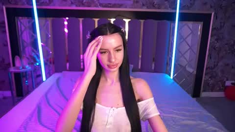 snow_whiteeex online show from 03.12.26