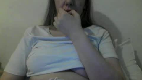Snapshot of snowbunnyamy chatting on 01.20.25 snowbunnyamy online show from 01.20.25