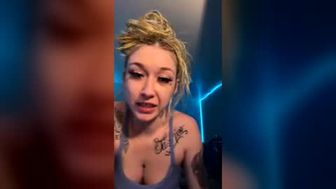 Snapshot of snowbunnyxo_ chatting on 07.08.26 snowbunnyxo_ online show from 07.08.26