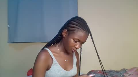 Snowie eyes online show from 12.15.25