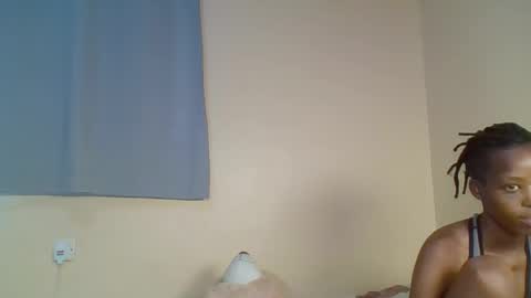 Snowie eyes online show from 01.12.26