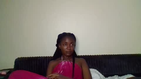 Snapshot of snowie_eyes chatting on 03.17.26 Snowie eyes online show from 03.17.26