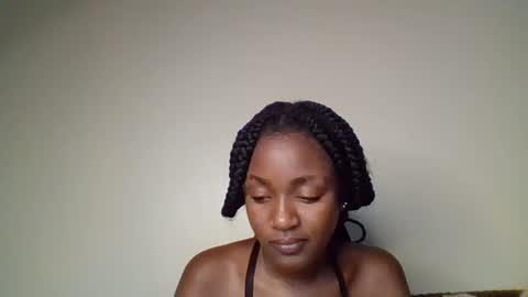 Snapshot of snowie_eyes chatting on 04.04.26 Snowie eyes online show from 04.04.26