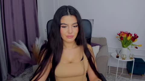 Snapshot of snowingwinter chatting on 03.10.25 snowingwinter online show from 03.10.25