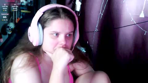 Snapshot of so_cute777 chatting on 10.24.25 so cute777 online show from 10.24.25