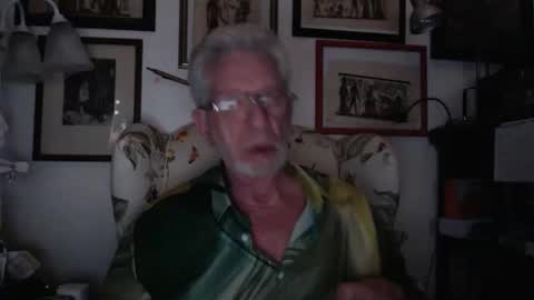 Snapshot of so_erotic_sub chatting on 02.01.26 ImYourBitch online show from 02.01.26