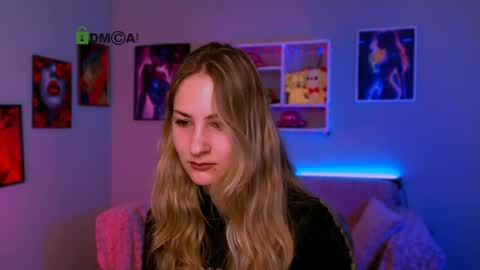 Snapshot of so_hot_rosalie chatting on 04.07.26 so_hot_rosalie online show from 04.07.26