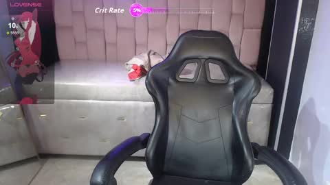 Snapshot of soffia_b chatting on 09.21.25 soffia_b online show from 09.21.25